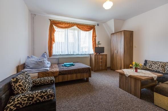 Apartamenty I Pokoje Goscinne Dziedzic Jozef Suche Exterior foto